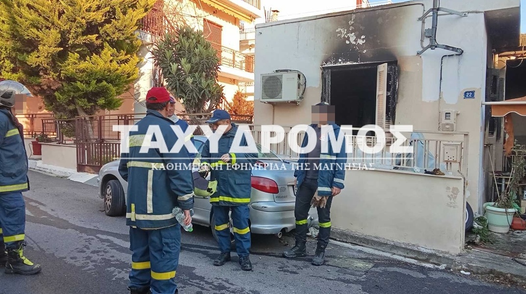 Το σπίτι όπου ξέσπασε φωτιά με συνέπεια δύο γυναίκες να χάσουν τη ζωή τους