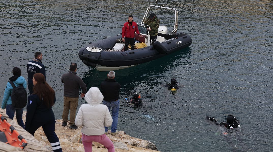 Βουλιαγμένη: Γιατί καθυστερεί η ανάσυρση της σορού του 34χρονου δύτη