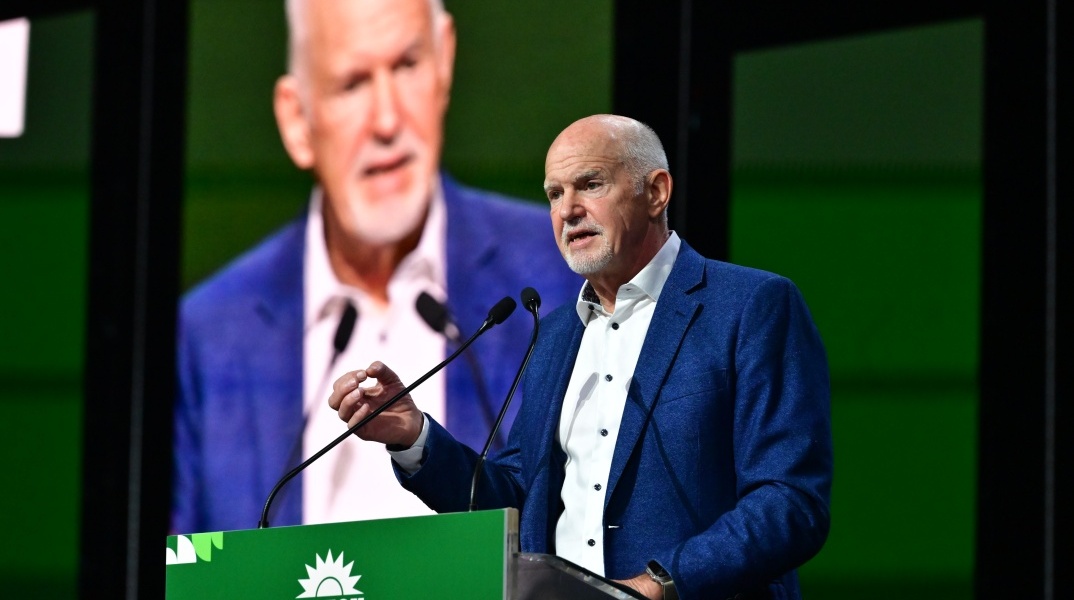 Ο Γιώργος Παπανδρέου στο Συνέδριο του ΠΑΣΟΚ