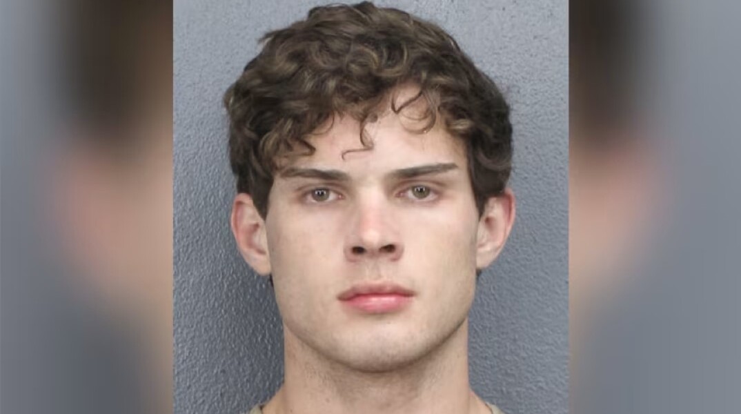 Συνελήφθη ο influencer Clavicular για υποκίνηση βίας