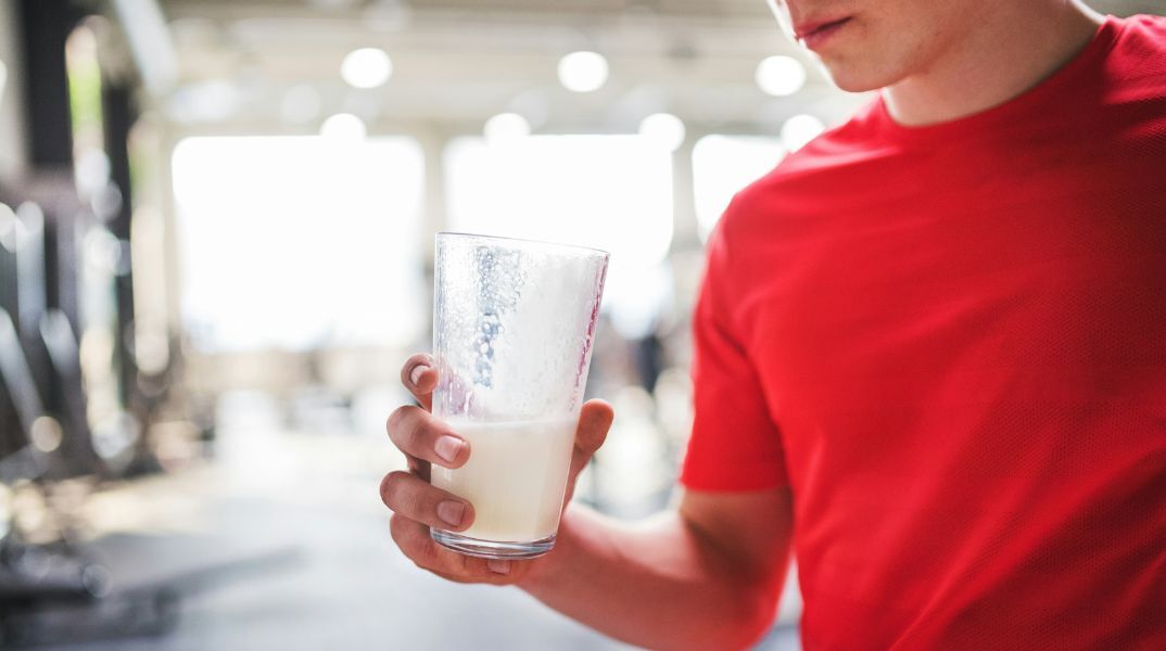 Έρευνα: Τι συμβαίνει στο σώμα όταν παίρνετε πρωτεΐνη σε σκόνη καθημερινά - Πότε ωφελεί κυρίως και γιατί ο χρόνος πρόσληψης είναι πιο σημαντικός από την ποσότητα