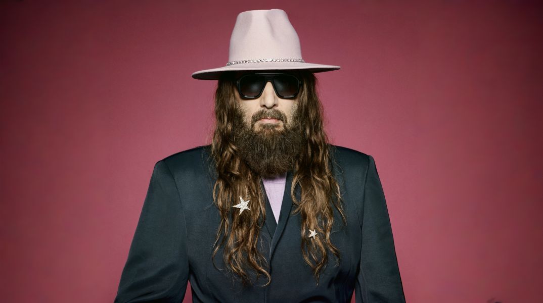 Release Athens x SNF Nostos 2026: Ο Sébastien Tellier στο πλευρό του Ζαν-Μισέλ Ζαρ