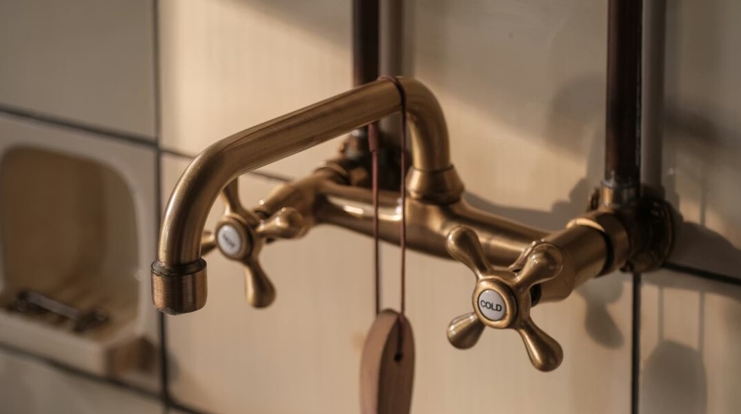 Βρύση στην κουζίνα