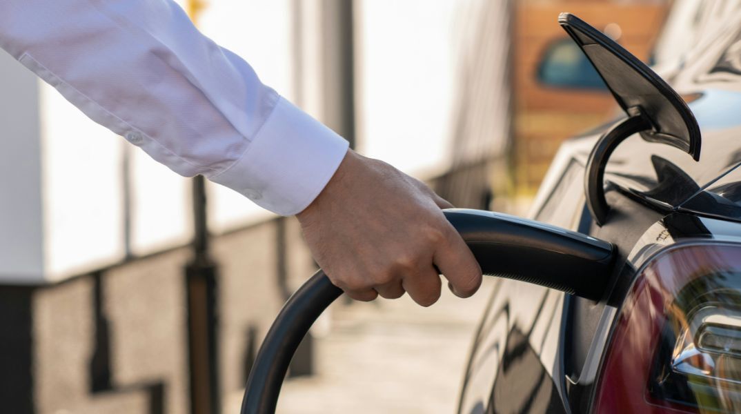 Αύξηση 6 εκατ. ευρώ στο «Κινούμαι Ηλεκτρικά» και παράταση αιτήσεων έως 30/9/2026 - Ο προϋπολογισμός ανέρχεται σε 66 εκατ. ευρώ για οχήματα και ποδήλατα