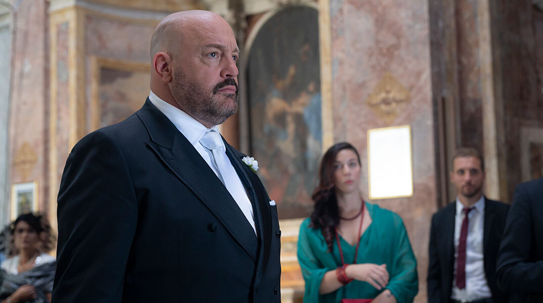 «Solo mio» σε σκηνοθεσία Τσαρλς και Ντάνιελ Κινέιν