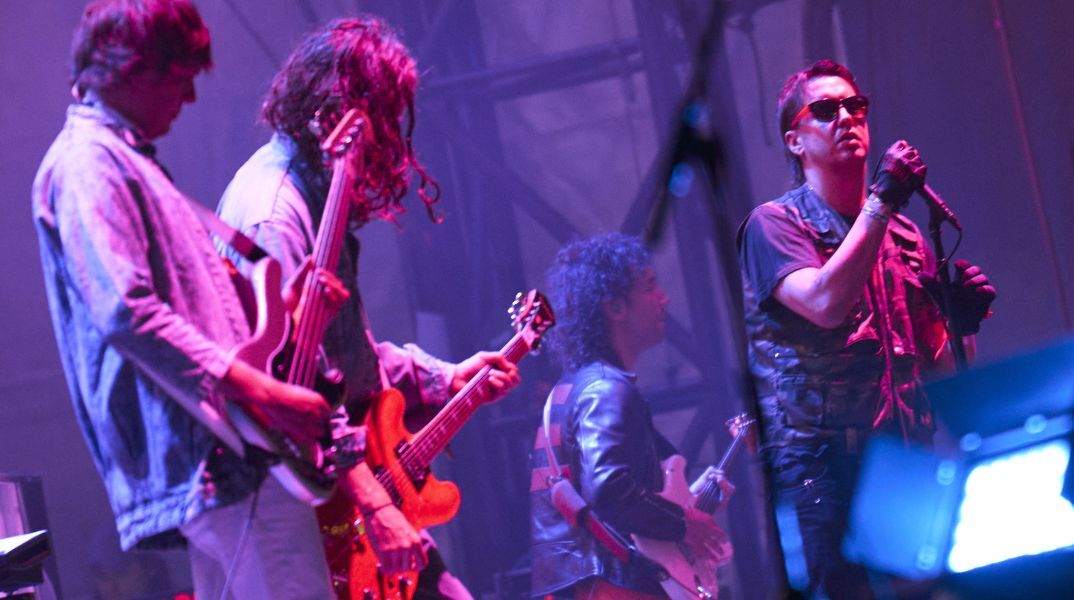 Οι The Strokes επιστρέφουν με το single «Going Shopping» και ανακοίνωσαν το νέο τους άλμπουμ «Reality Awaits», το οποίο θα κυκλοφορήσει στις 26 Ιουνίου