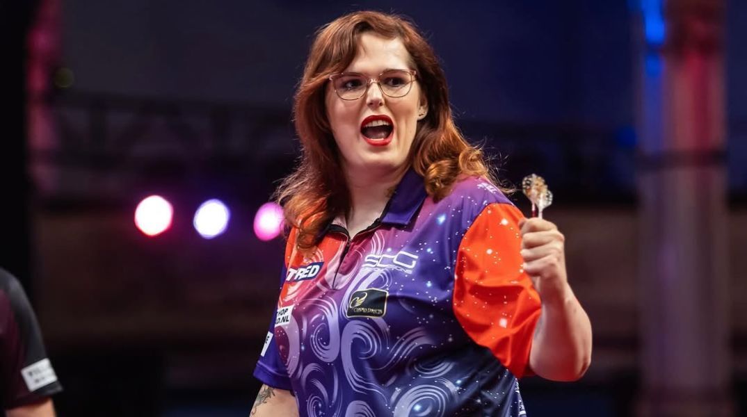 Εκτός διοργανώσεων νταρτς η Νόα-Λιν βαν Λέβεν - Η απόφαση της Ρυθμιστικής Αρχής Βελών αποκλείει τις τρανς γυναίκες από τα γυναικεία τουρνουά