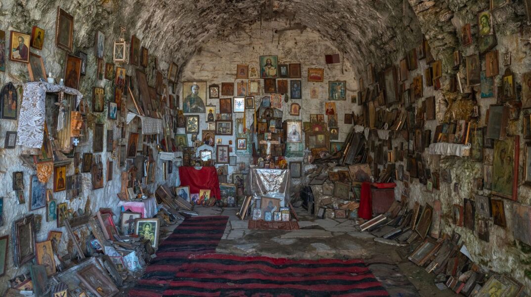 Εικονογραφώντας «Το Θαύμα της Καισαριανής» 