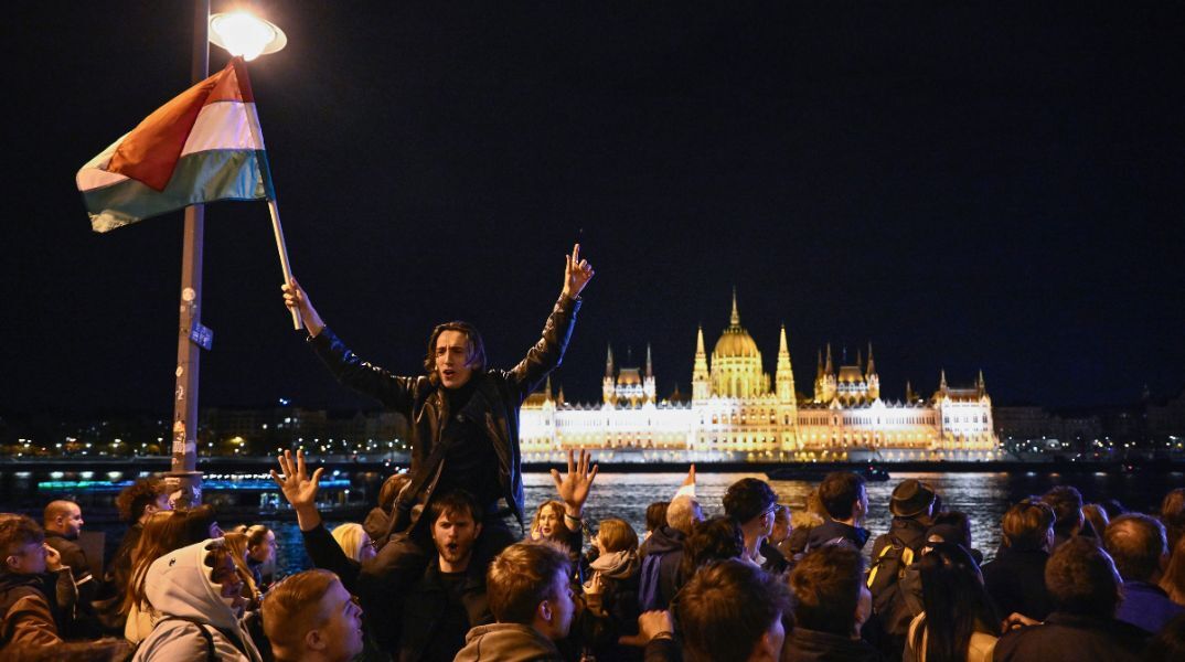 Ουγγαρία: Το ρήγμα σε ένα διεθνές πολιτικό υπόδειγμα αυταρχισμού