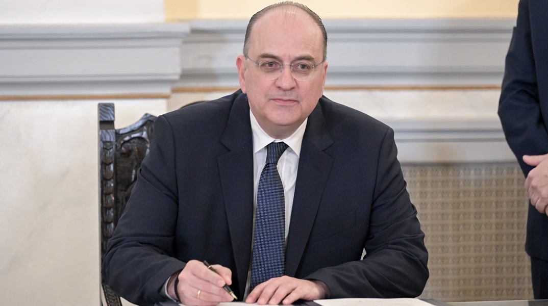 Μακάριος Λαζαρίδης