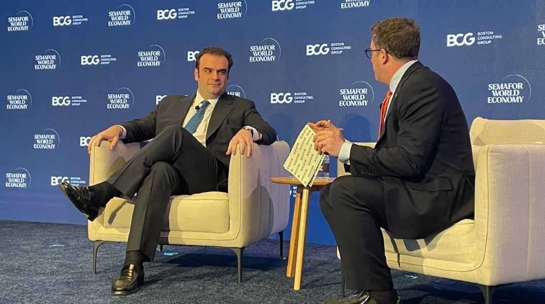 Κυριάκος Πιερρακάκης: Ο υπουργός Οικονομίας και πρόεδρος του Eurogroup τόνισε από την Ουάσινγκτον ότι η Ελλάδα προχωρά σε εβδομαδιαίες μεταρρυθμίσεις 