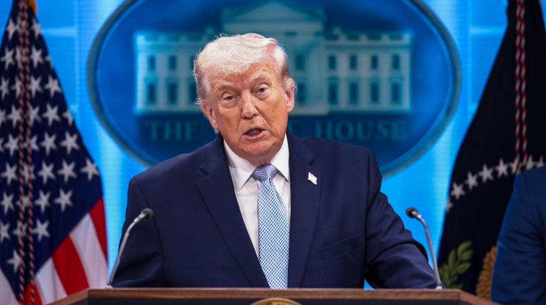 Τραμπ: Πιστεύω θα έχουμε συμφωνία με το Ιράν το Σαββατοκύριακο - Θα φέρω στις ΗΠΑ εμπλουτισμένο ουράνιο