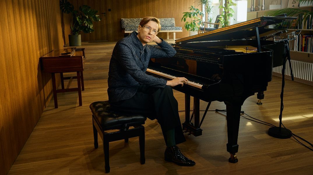 Το Φεστιβάλ Αθηνών Επιδαύρου ανοίγει τις Εορτές Αποχαιρετισμού στο Ωδείο Ηρώδου Αττικού με τη συναυλία του διακεκριμένου Ισλανδού πιανίστα Βίκινγκουρ Όλαφσον