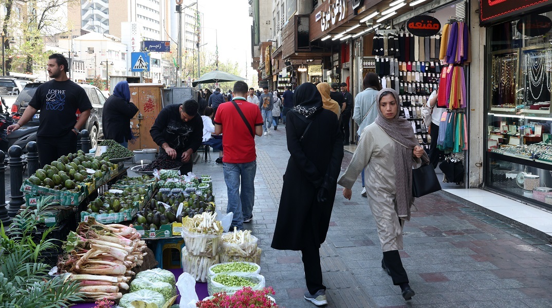 Μαχνάζ Σιραλί: «Το ιρανικό καθεστώς έχει ήδη καταρρεύσει»