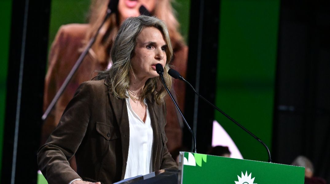 Μιλένα Αποστολάκη: Η κυβέρνηση βαφτίζει «εθνική πρωτοβουλία» μια ευρωπαϊκή υποχρέωση 