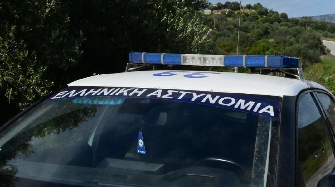 Βόλος: Συνελήφθη 23χρονος που άρπαξε 50.000 ευρώ πείθοντας το θύμα του ότι κινδυνεύει με ηλεκτροπληξία