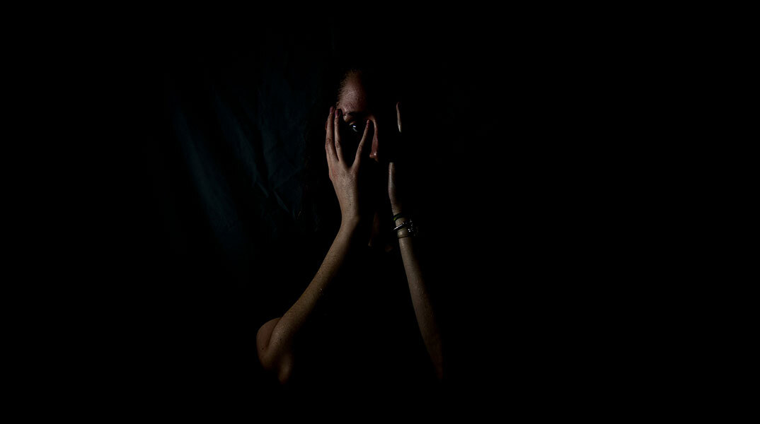 Γυναικοκτονίες: Το ντοκιμαντέρ της Βίλμας Μενίκη για την έμφυλη βία