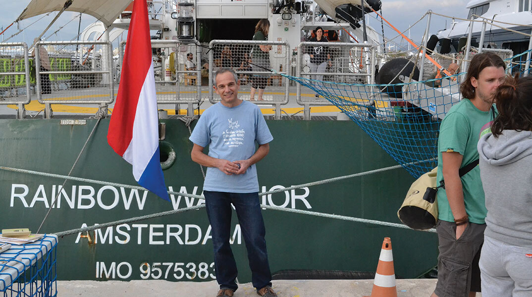 Κωστής Παπαϊωάννου, πρόεδρος του ελληνικού γραφείου της Greenpeace και μέλος του Συμβουλίου της Greenpeace International