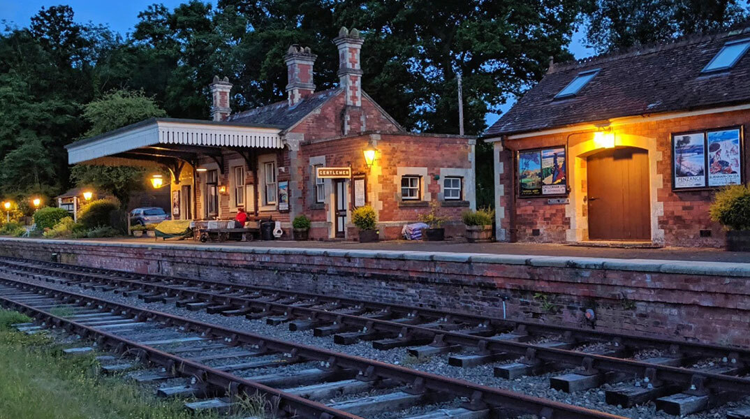 Σταθμός Ρόουντεν Μιλ