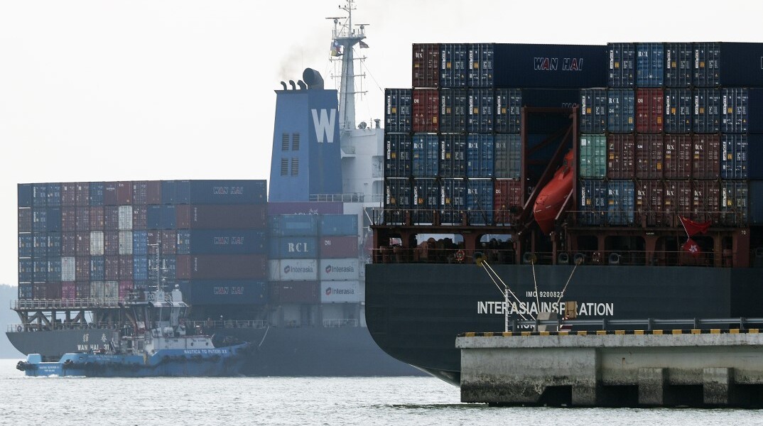 Πλοία με κοντέινερ