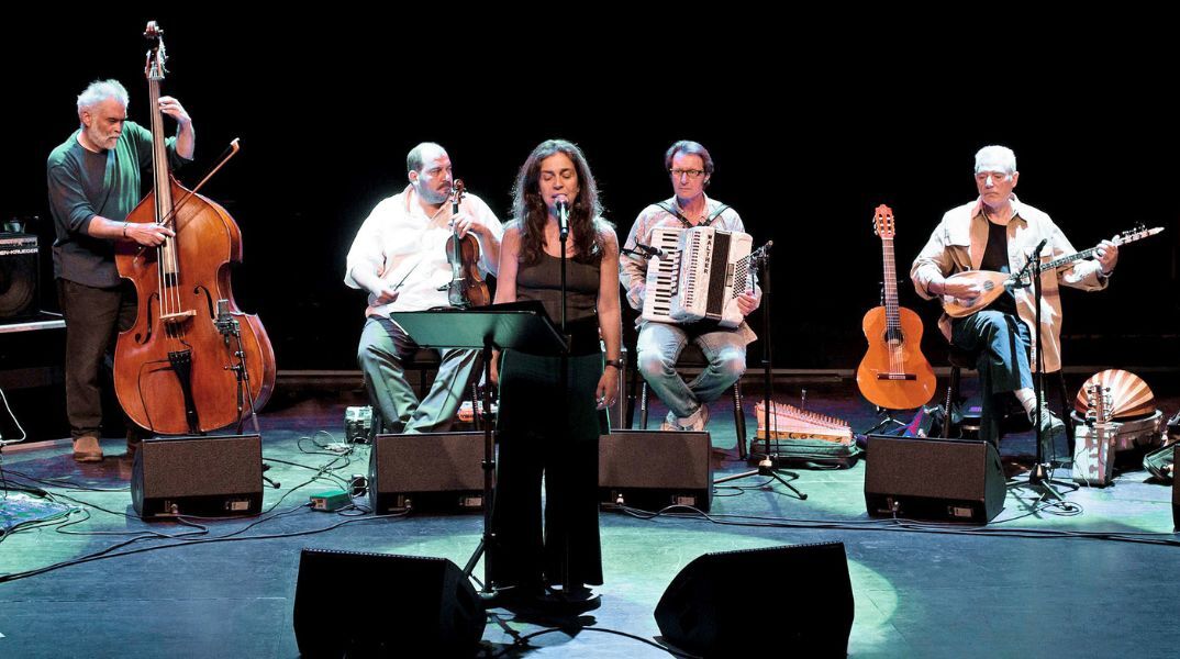 Σαβίνα Γιαννάτου: Το Νερό σχετίζεται με τη γέννηση και τον θάνατο