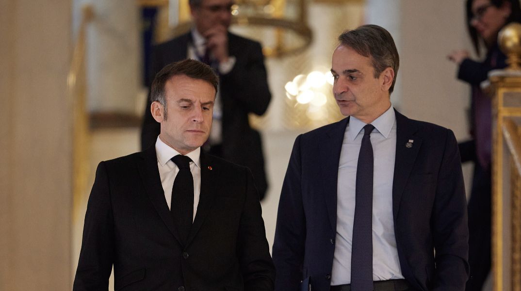 Στην Αθήνα σήμερα ο Εμανουέλ Μακρόν - Τι περιλαμβάνει η ατζέντα των συζητήσεων με Μητσοτάκη