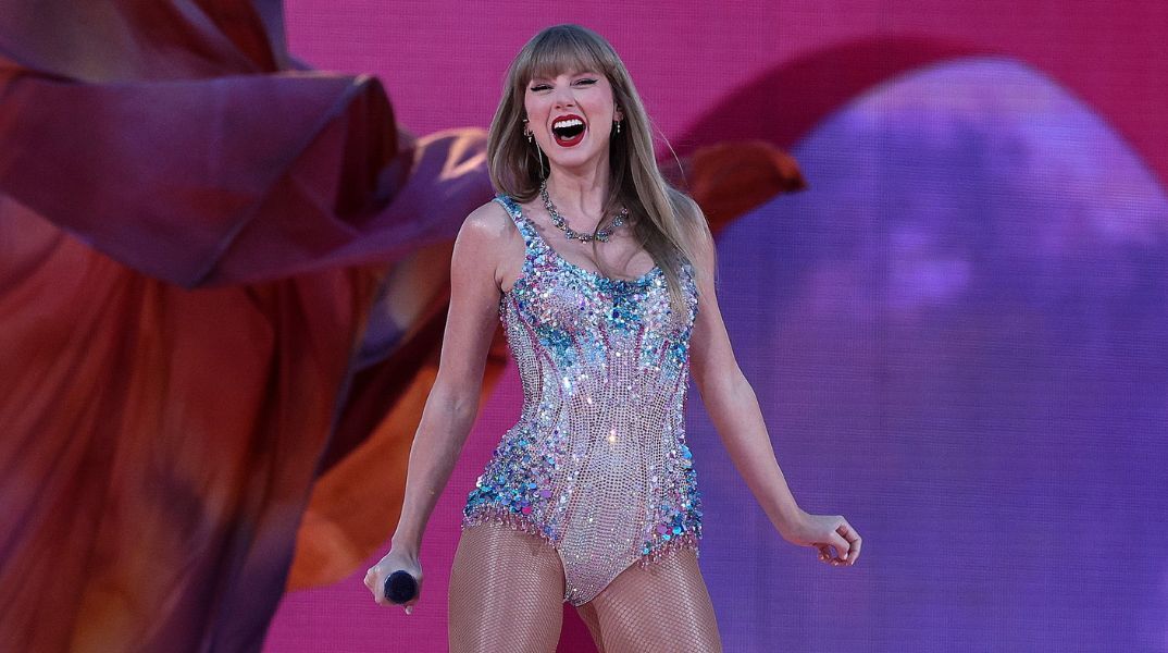 Το Spotify γιορτάζει 20 χρόνια και αποκαλύπτει τις κορυφαίες λίστες: Οι πιο πολυακουσμένοι καλλιτέχνες, τραγούδια, άλμπουμ, podcasts και audiobooks.