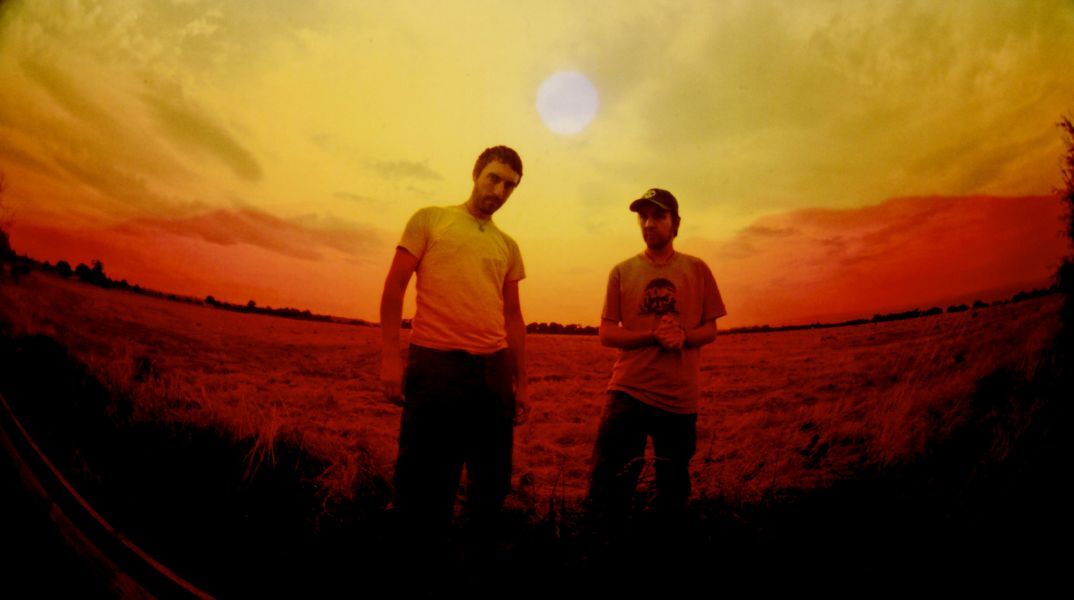 Οι Boards of Canada επιστρέφουν μετά από 13 χρόνια με νέο υλικό και το άλμπουμ Inferno, ύστερα από μια αινιγματική καμπάνια - Κυκλοφορεί στις 29 Μαΐου