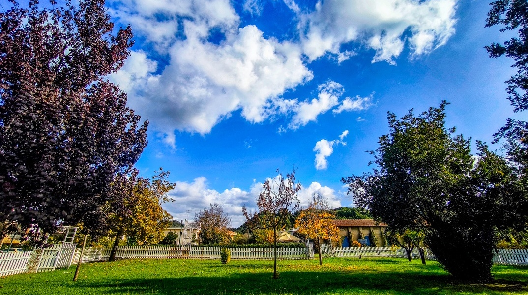 Σύννεφα σε ουρανό