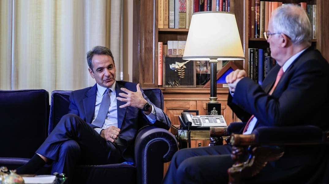 Κυριάκος Μητσοτάκης και Κωνσταντίνος Τασούλας