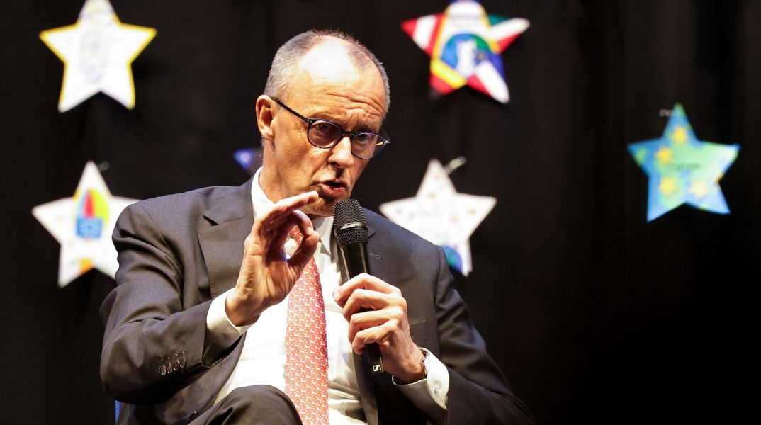 Ο Φρίντριχ Μερτς κατηγορεί τον Τραμπ για διπλωματική ήττα από το Ιράν - Η Τεχεράνη προωθεί πρόταση για τα Στενά του Ορμούζ και στρέφεται στη Ρωσία για στήριξη