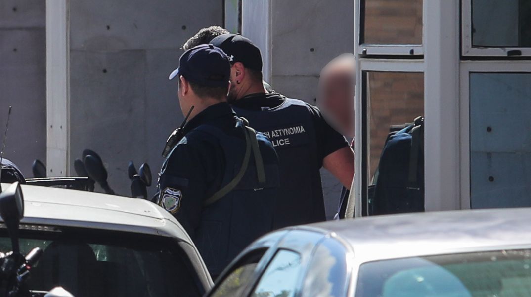 Ο διάλογος του 89χρονου με τον Εισαγγελέα: «Να σε φοβάμαι;» - «Ναι, θα σε τουφεκίσω κι εσένα»