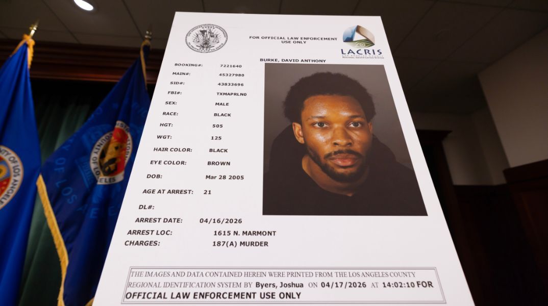 Σοβαρές κατηγορίες κατά του D4vd για φόνο 14χρονης, με αγορές εργαλείων για απόκρυψη στοιχείων - Δηλώνει αθώος ο τραγουδιστής.