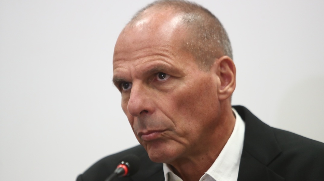 Γιάνης Βαρουφάκης