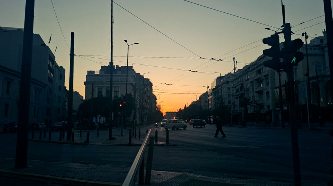 Το ελληνικό παράδοξο του κατώτατου μισθού