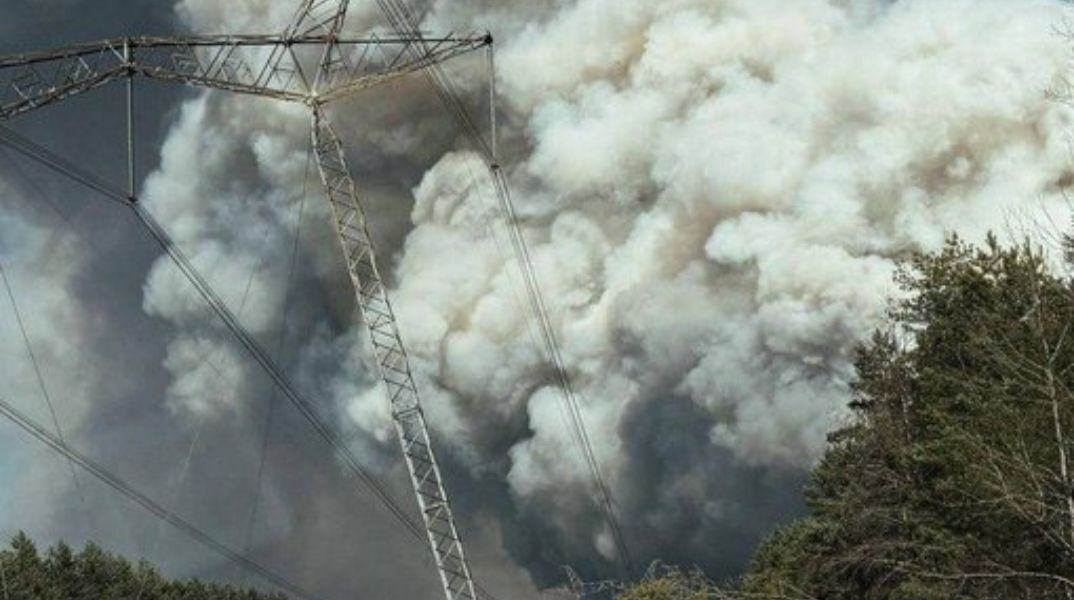 Μεγάλη φωτιά στην απαγορευμένη ζώνη του Τσερνόμπιλ μετά από πτώση drone - Καίγονται 11.000 στρέμματα
