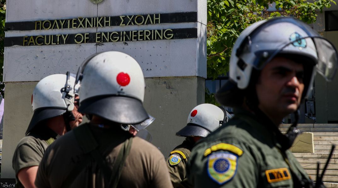 ΑΠΘ: Αντιεξουσιαστές επιτέθηκαν με ρόπαλα σε φοιτητές - 6 τραυματίες