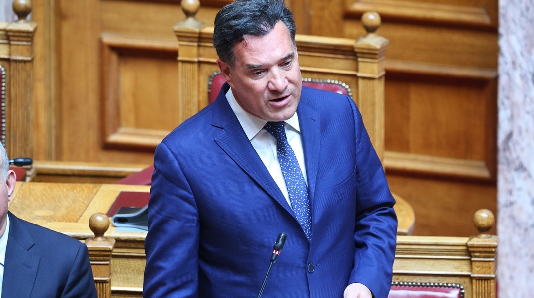 Άδωνις Γεωργιάδης