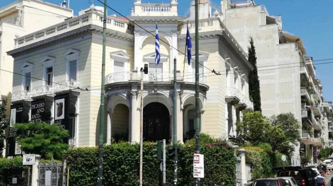 Μέγαρο Σταθάτου