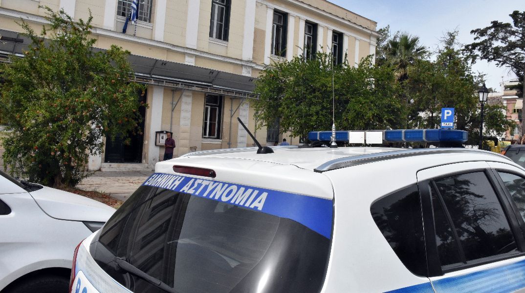 Ύποπτο σακίδιο εντοπίστηκε κοντά στη ΓΑΔΑ - Έχει διακοπεί η κυκλοφορία
