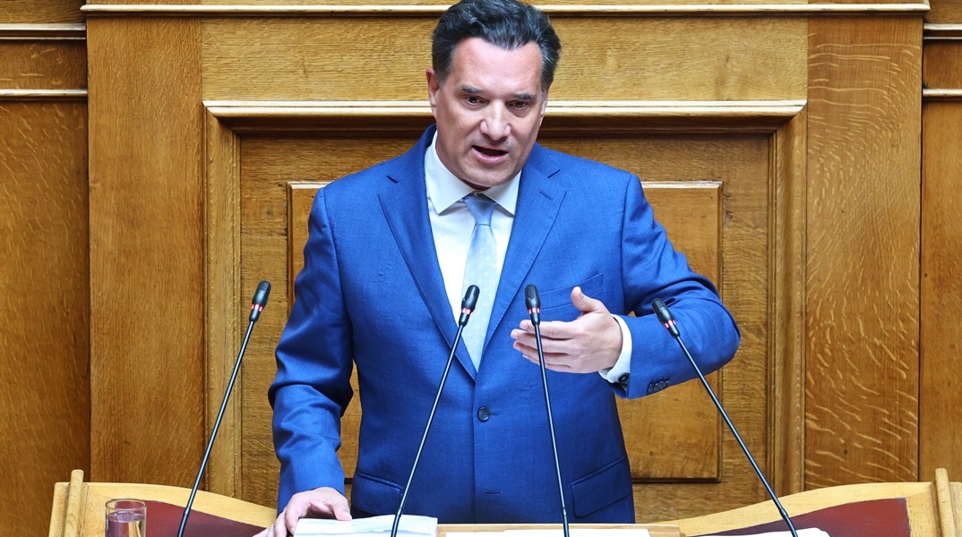 Άδωνις Γεωργιάδης