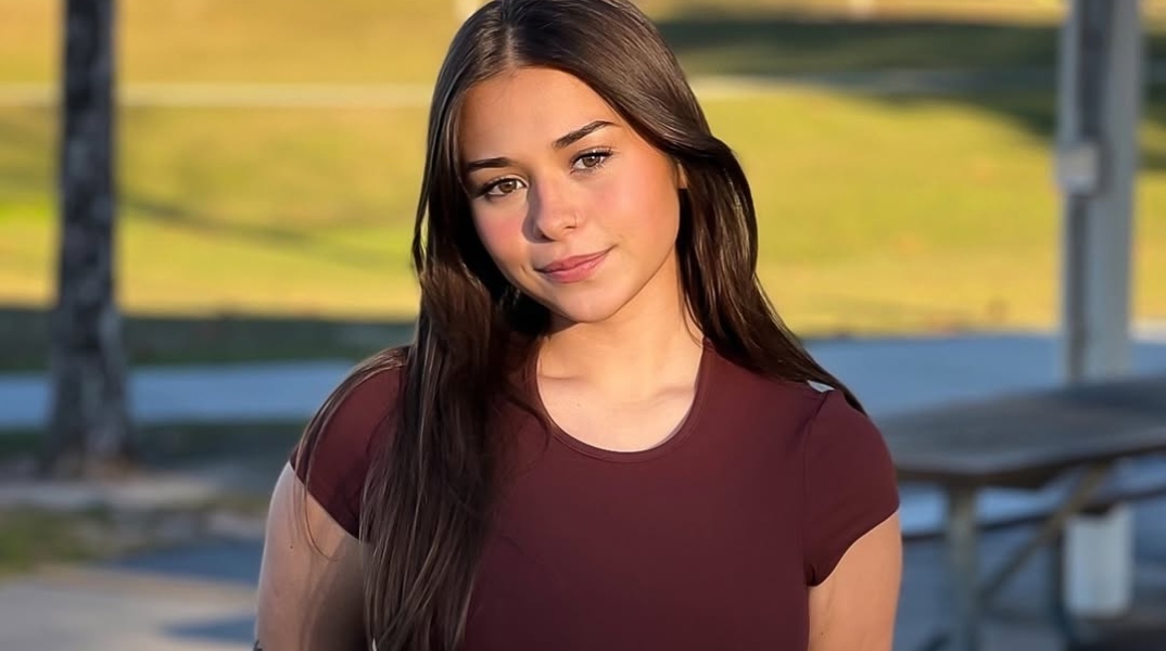 Η δημιουργός περιεχομένου του OnlyFans, Sophie Rain 