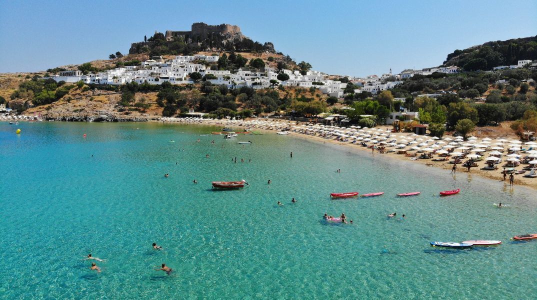Η Ρόδος παραμένει κορυφαίος πόλος έλξης: Πάνω από 56 εκατομμύρια επισκέπτες τα τελευταία 25 χρόνια
