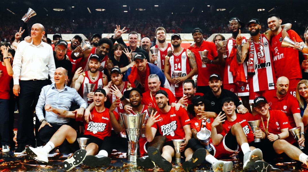 Ο Ολυμπιακός η πρώτη ομάδα που κατακτά την Euroleague ως πρώτος στην κανονική περίοδο