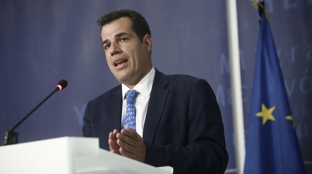 Θάνος Πλεύρης και Λεόν Γκλόντεν συμφώνησαν στη μείωση των μεταναστευτικών ροών, την επιτάχυνση του ασύλου και την ανάγκη αποτελεσματικών επιστροφών.