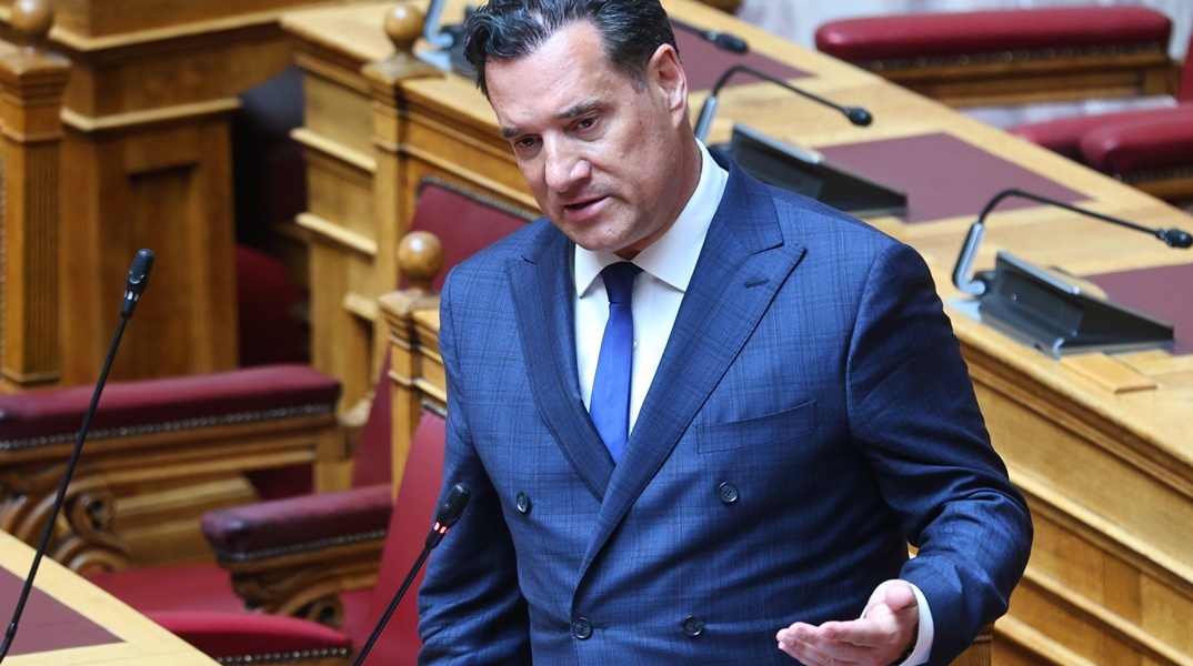 Άδωνις Γεωργιάδης
