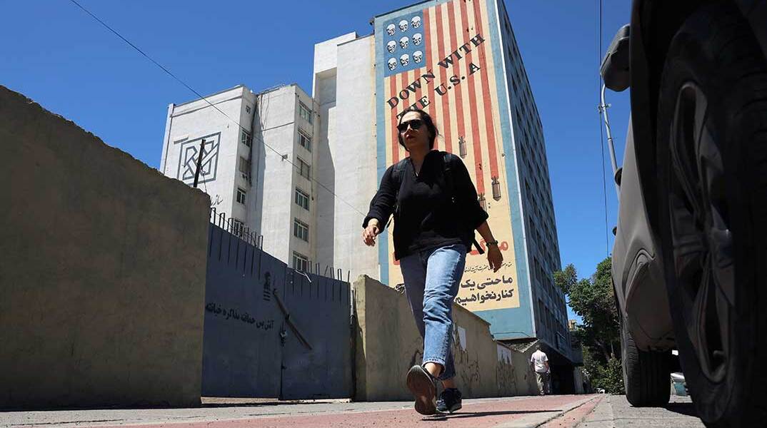 Mural κατά των ΗΠΑ στην Τεχεράνη