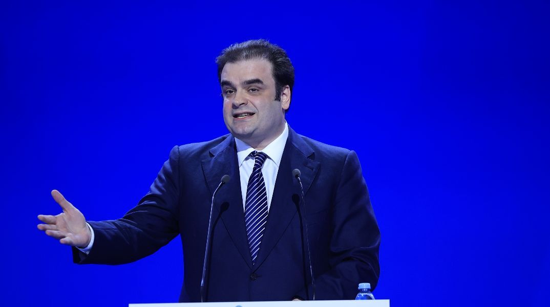 Πιερρακάκης για κόμμα Τσίπρα: Όταν θέλεις να ανεβάσεις ένα νέο έργο, πρέπει να αλλάζεις και το σενάριο