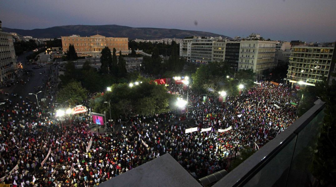 2010: Το θεμελιώδες τραυματικό γεγονός της ελληνικής κοινωνίας