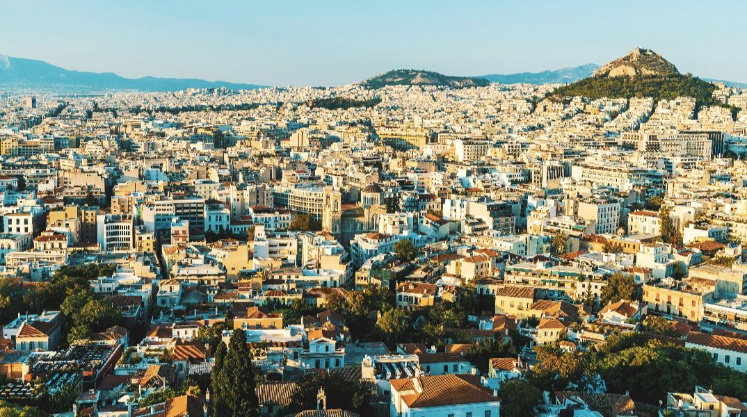 Αγορά πολλαπλών ταχυτήτων: γραφεία, εξοχικές κατοικίες, νέες επενδυτικές τάσεις και η αναζήτηση της επόμενης ημέρας στα ακίνητα